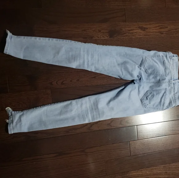 Jeans - Picture 2 of 3